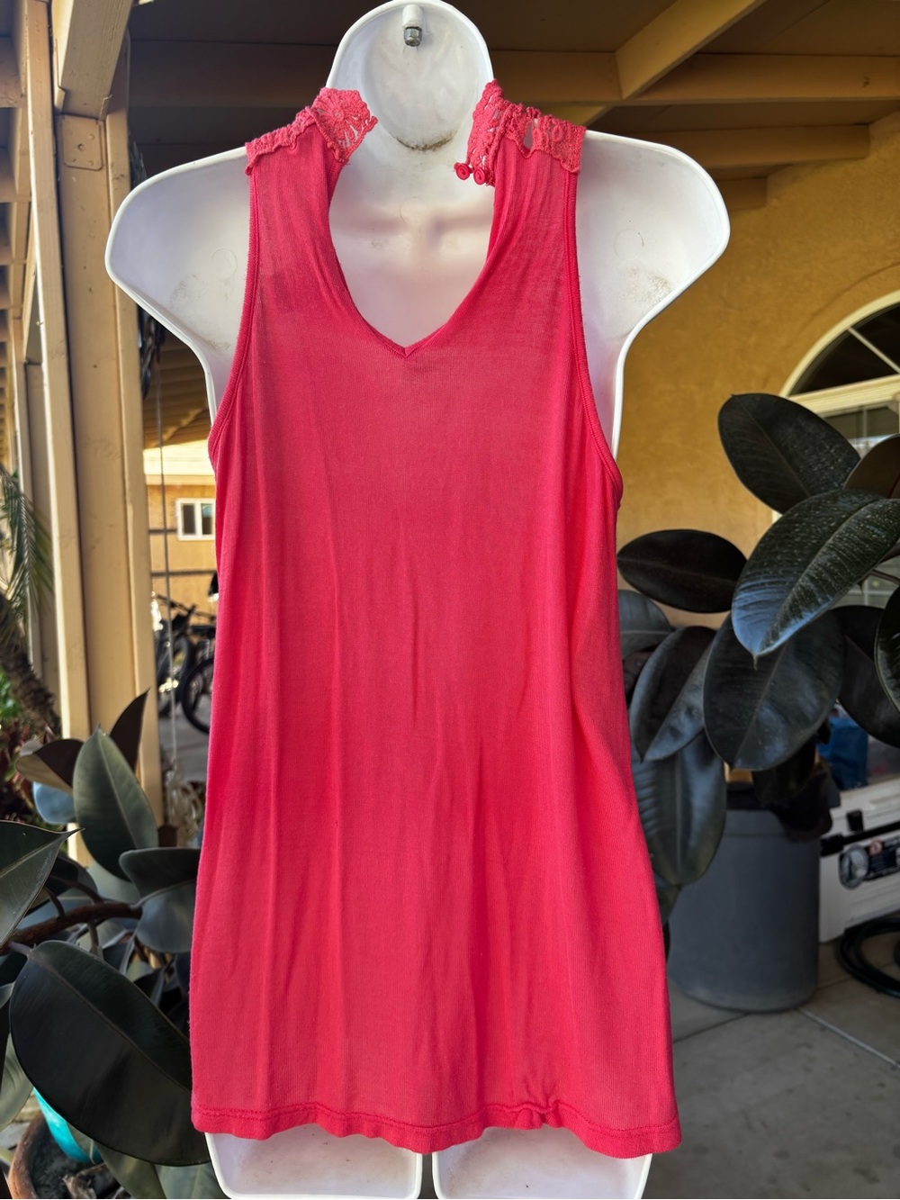 Diva Apparel Lace Yoke Halter Top - Raspberry Pink - Picture 6 of 8